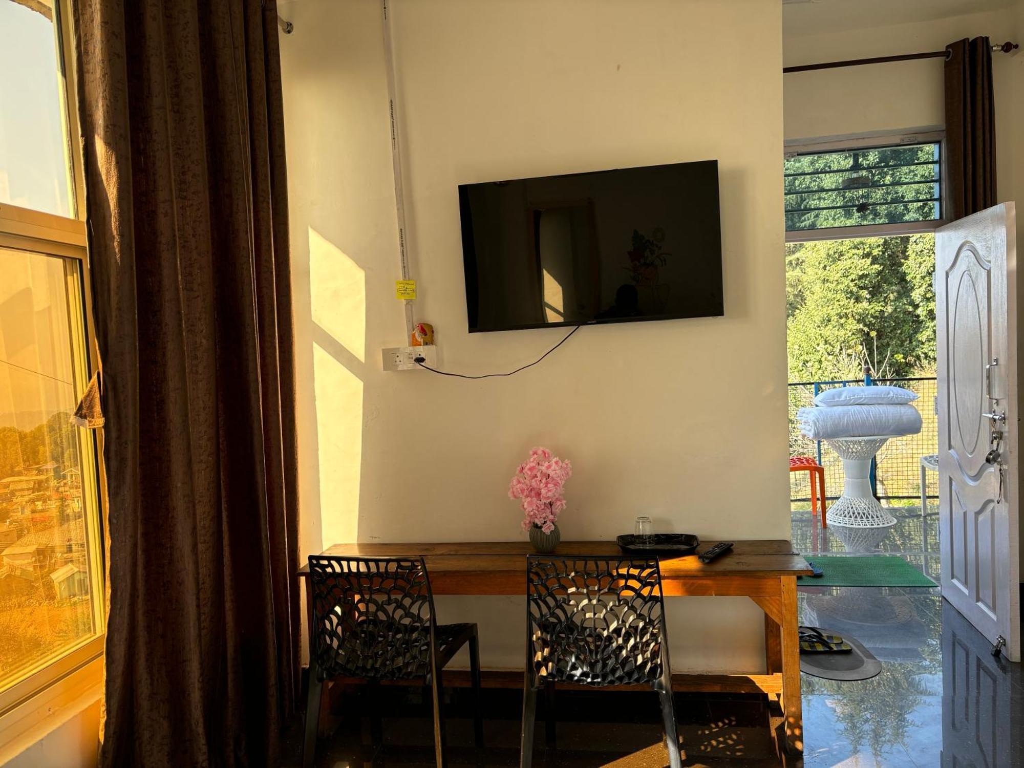 Hill Veu Home Bir Billing 외부 사진